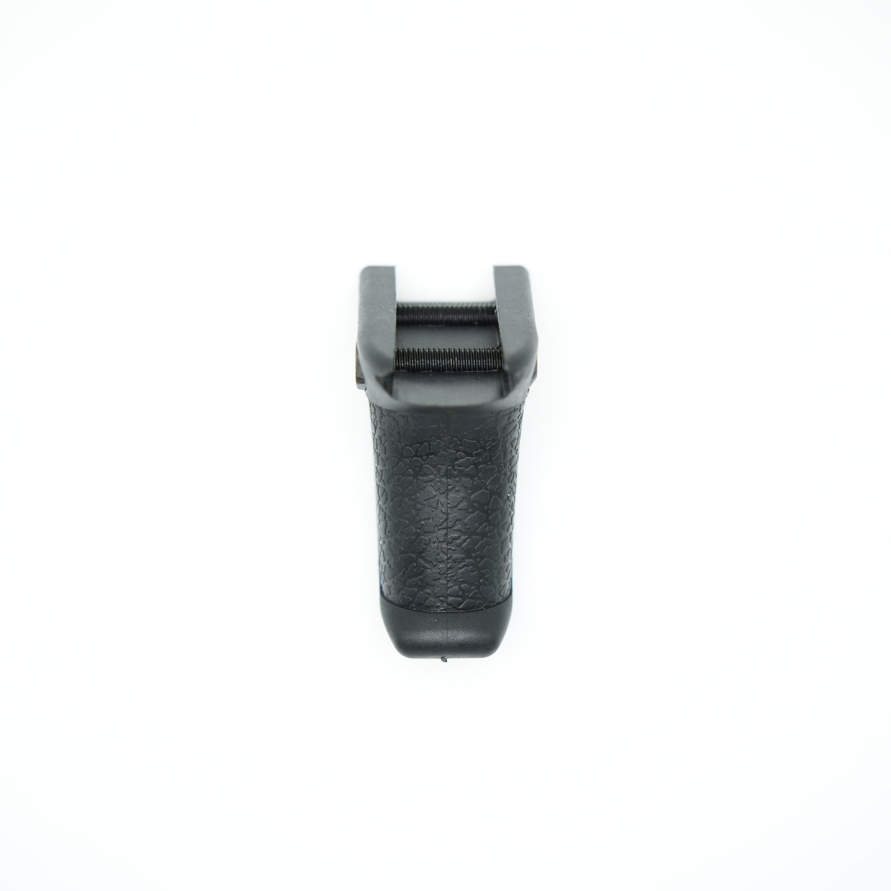 DG23